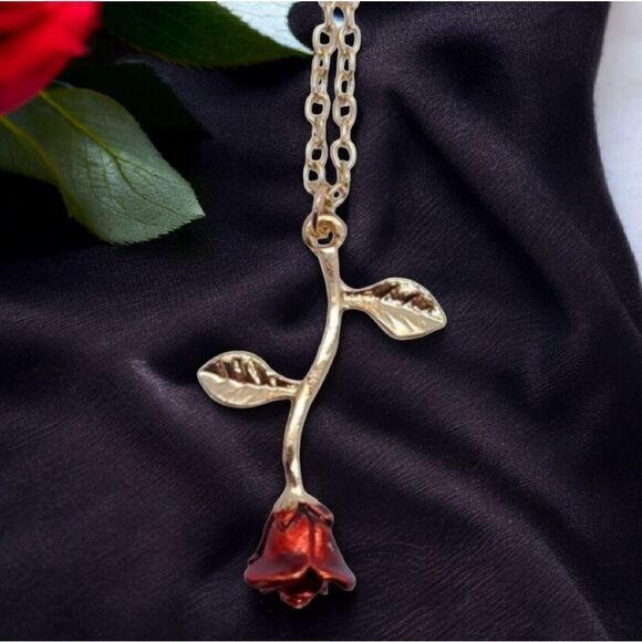 Red Rose Necklace Beauty and the Beast Romantic Jewelry Love Girlfriend Gift 🎁 - Picture 3 of 7